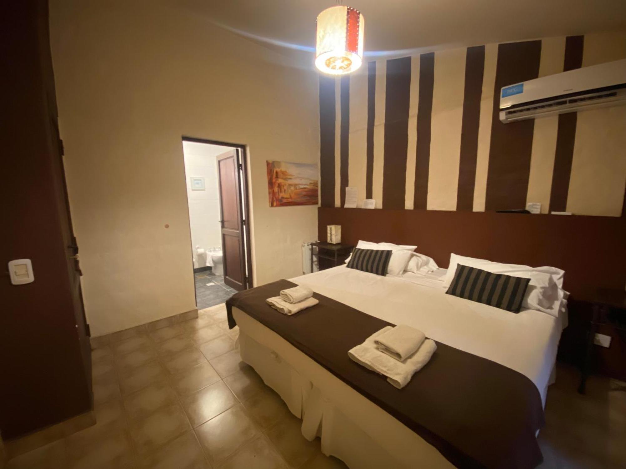 Hotel Las Chirimoyas Сальта Екстер'єр фото
